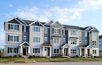 2127 Yellowstone Blvd, Mundelein, IL 60060