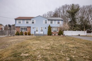 215 Indian Meadow Dr Unit B, Taunton, MA 02780