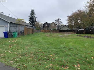 9639 SE Foster Rd, Portland, OR 97266