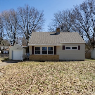 1416 Castlewood Ave SW, North Canton, OH 44720