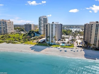 4005 Gulf Shore Blvd N Unit 802, Naples, FL 34103