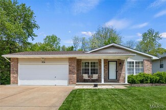 956 Falcon Dr, Imperial, MO 63052