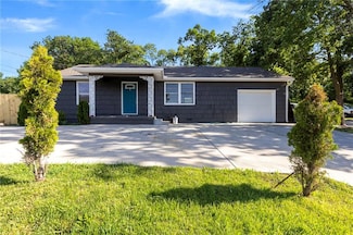 4216 Merriam Dr, Shawnee, KS 66203