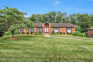933 Percy Warner Blvd, Nashville, TN 37205