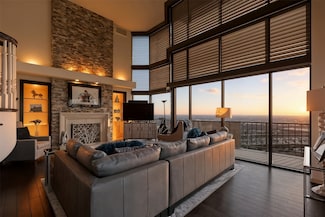 3350 Mccue Rd Unit 2402, Houston, TX 77056