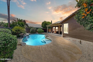 13383 W Alvarado Dr, Goodyear, AZ 85395