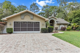 11 Sweetgum Ct S, Homosassa, FL 34446