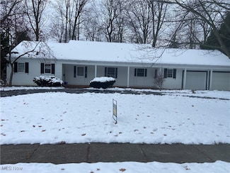 22495 Berry Dr, Rocky River, OH 44116