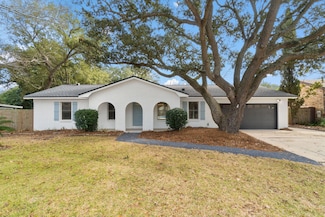 1324 El Sereno Place, Gulf Breeze, FL 32563