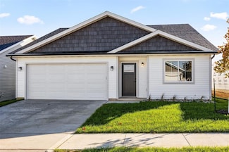 2310 Legacy Dr, Norwalk, IA 50211