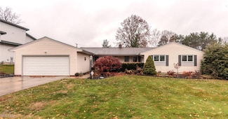2500 Deborah Dr, Beachwood, OH 44122