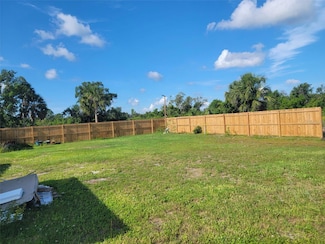 2508 Goldwyn Dr, Ruskin, FL 33570