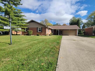 1204 N Petty Rd, Muncie, IN 47304