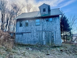 476 County Road 4, Oxford, NY 13830