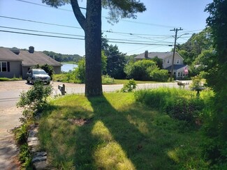 36 Rosepoint Ave, West Wareham, MA 02576