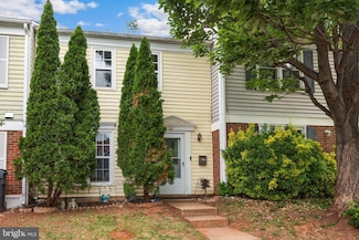 8987 Bonham Cir, Manassas, VA 20110