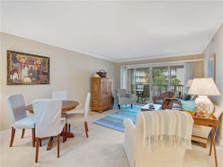 1536 Ocean Dr Unit 303A, Vero Beach, FL 32963
