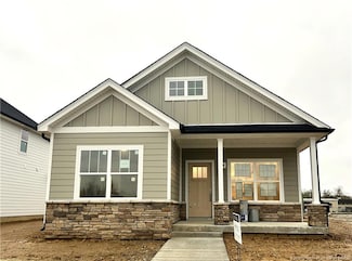 2109 Loop Island Way, New Albany, IN 47150