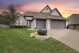 11787 S 67th Ave E, Bixby, OK 74008