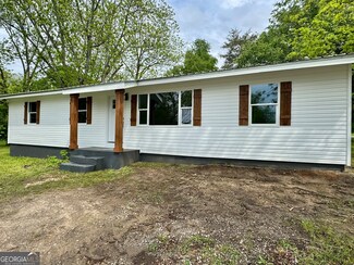 101 Newsome St, Union Point, GA 30669