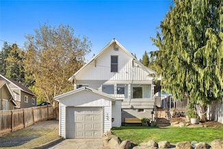 104 W 5th St, Cle Elum, WA 98922
