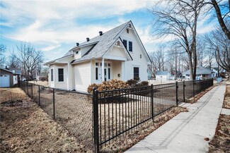 215 S Meramec St, Saint James, MO 65559