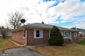 1809 Willow Rd, Carlisle, PA 17013