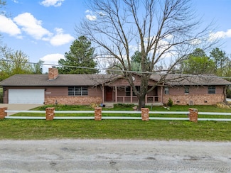 13557 W Larkspur Ln, Sapulpa, OK 74066