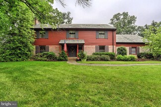 2611 Old Orchard Rd, Lancaster, PA 17601