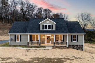 1174 Dovel Hollow Rd, Stanley, VA 22851