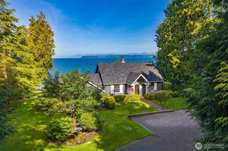 8739 Oertel Dr, Blaine, WA 98230