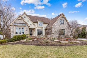 632 Sycamore Rd, Barrington, IL 60010