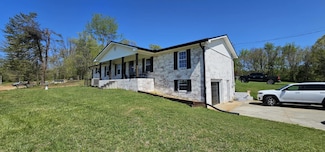 1811 Carroll Rd, Morristown, TN 37813