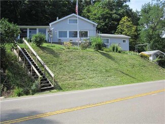 15651 W Lake Rd, Branchport, NY 14418
