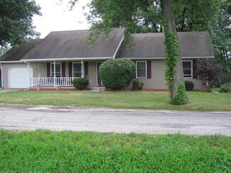 126 N Railroad St, Braidwood, IL 60408