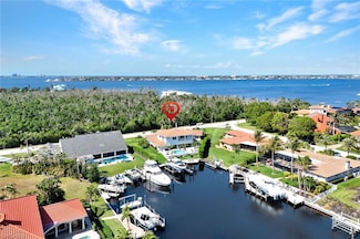 6448 Griffin Blvd, Fort Myers, FL 33908