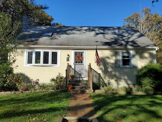 22 Frances Rd, Harwich, MA 02645
