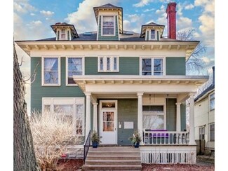 460 Marshall Ave Unit B, Saint Paul, MN 55102