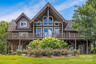 112 Sunny Morning Ct, Hendersonville, NC 28792