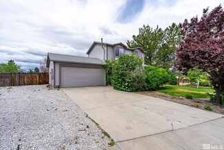 17210 Waxwing St, Reno, NV 89508