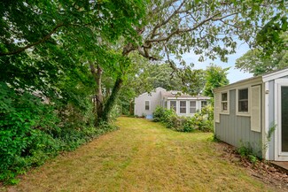 9 Hannah's Way, Edgartown, MA 02539