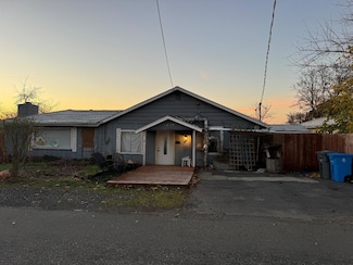 1059 Nevada Ave, Oroville, CA 95965
