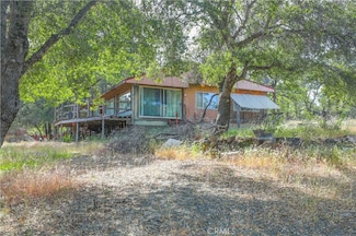 87 Shirley Ln, Oroville, CA 95966