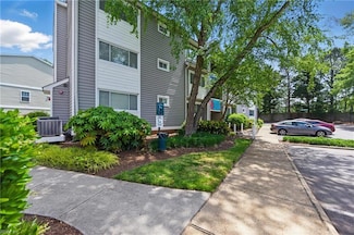 500 Ocean Trace Arch Unit 301, Virginia Beach, VA 23451