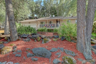 12039 Lakeshore N, Auburn, CA 95602