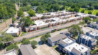 2100 College Dr Unit 56, Baton Rouge, LA 70808