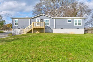375 French St, Rossville, GA 30741