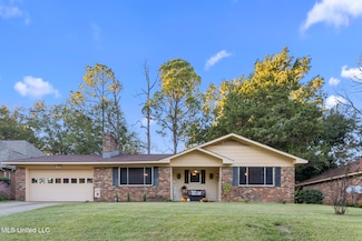 1213 Foxhill Dr, Clinton, MS 39056