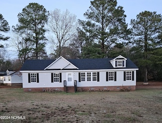 648 Bronty Rd, Greenville, NC 27834