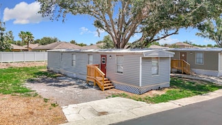 1221 N Valrico Rd Unit 38, Valrico, FL 33594